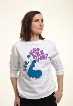 Disney Alice In Wonderland Who Are You - Sweater - White -Disney 06aea65f08fd4712884100a0d902649a