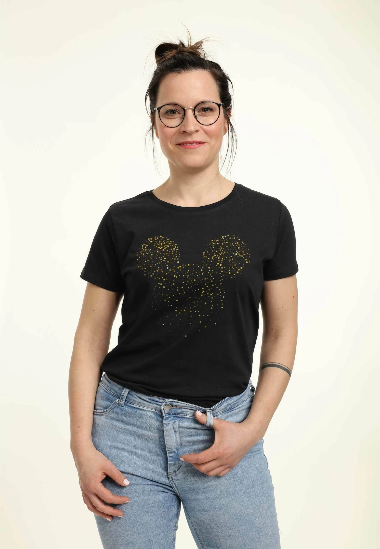 Disney Mickey Classic Mickey Confetti Fill - T-Shirt Print - Black 6 Disney Mickey Classic Mickey Confetti Fill - T-Shirt Print - Black - Afbeelding 4