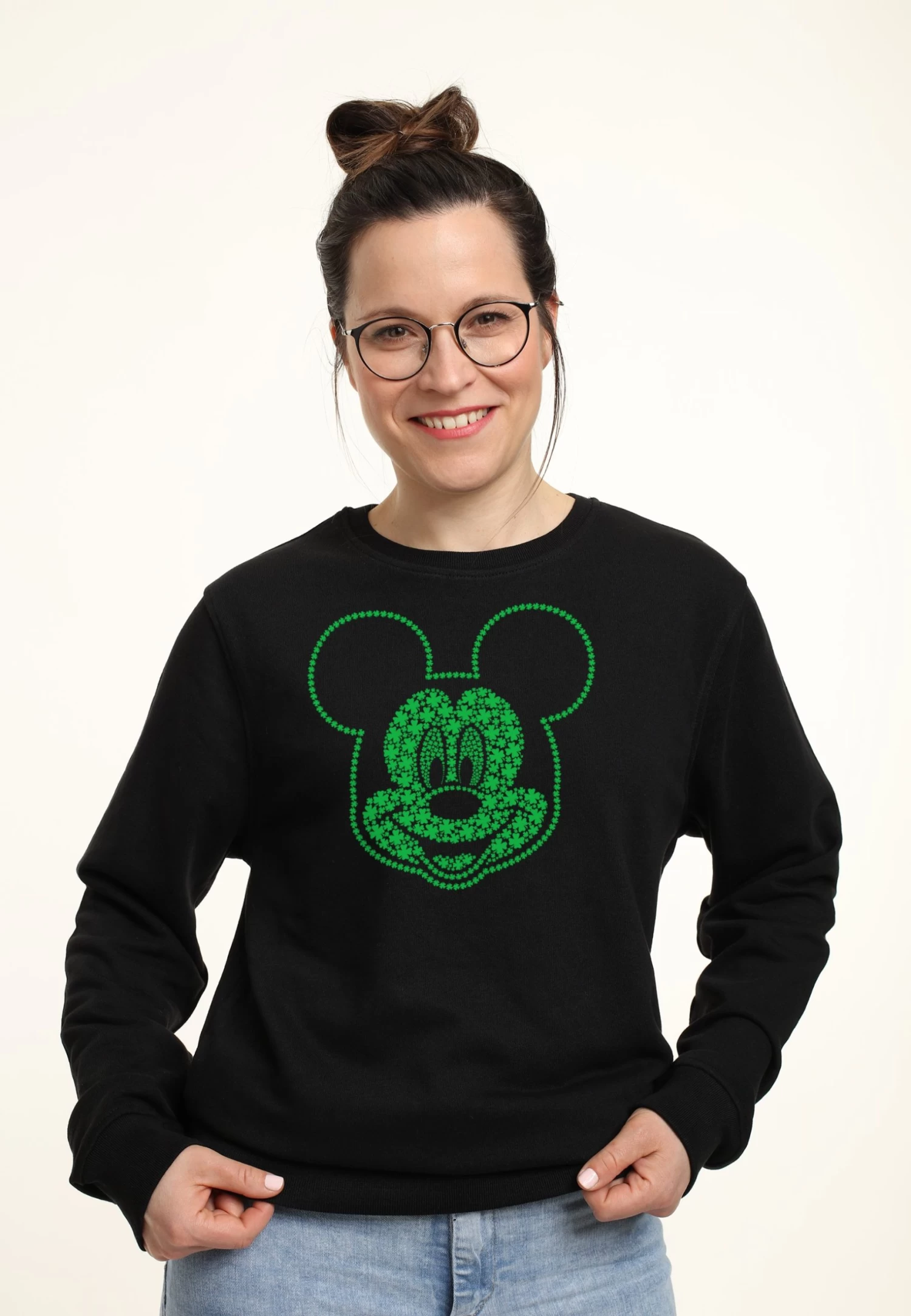 Disney Classic Mickey Micky Shamrocks - Sweater - Black 3 Disney Classic Mickey Micky Shamrocks - Sweater - Black
