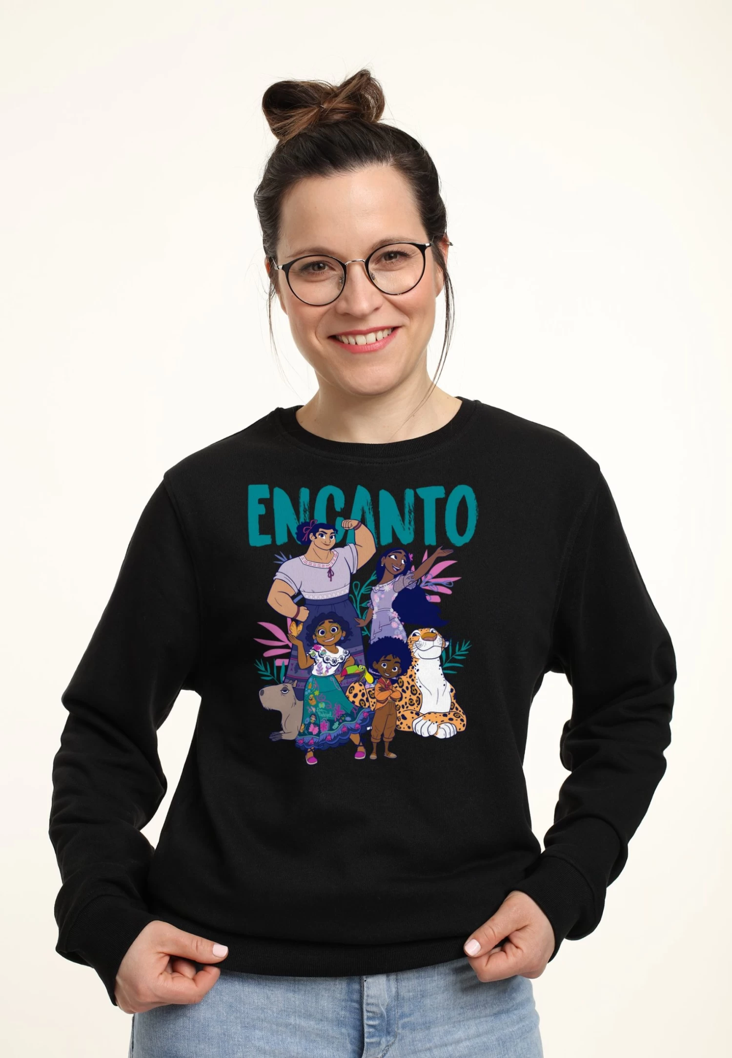 Disney Encanto Encanto Together - Sweater - Black 3 Disney Encanto Encanto Together - Sweater - Black