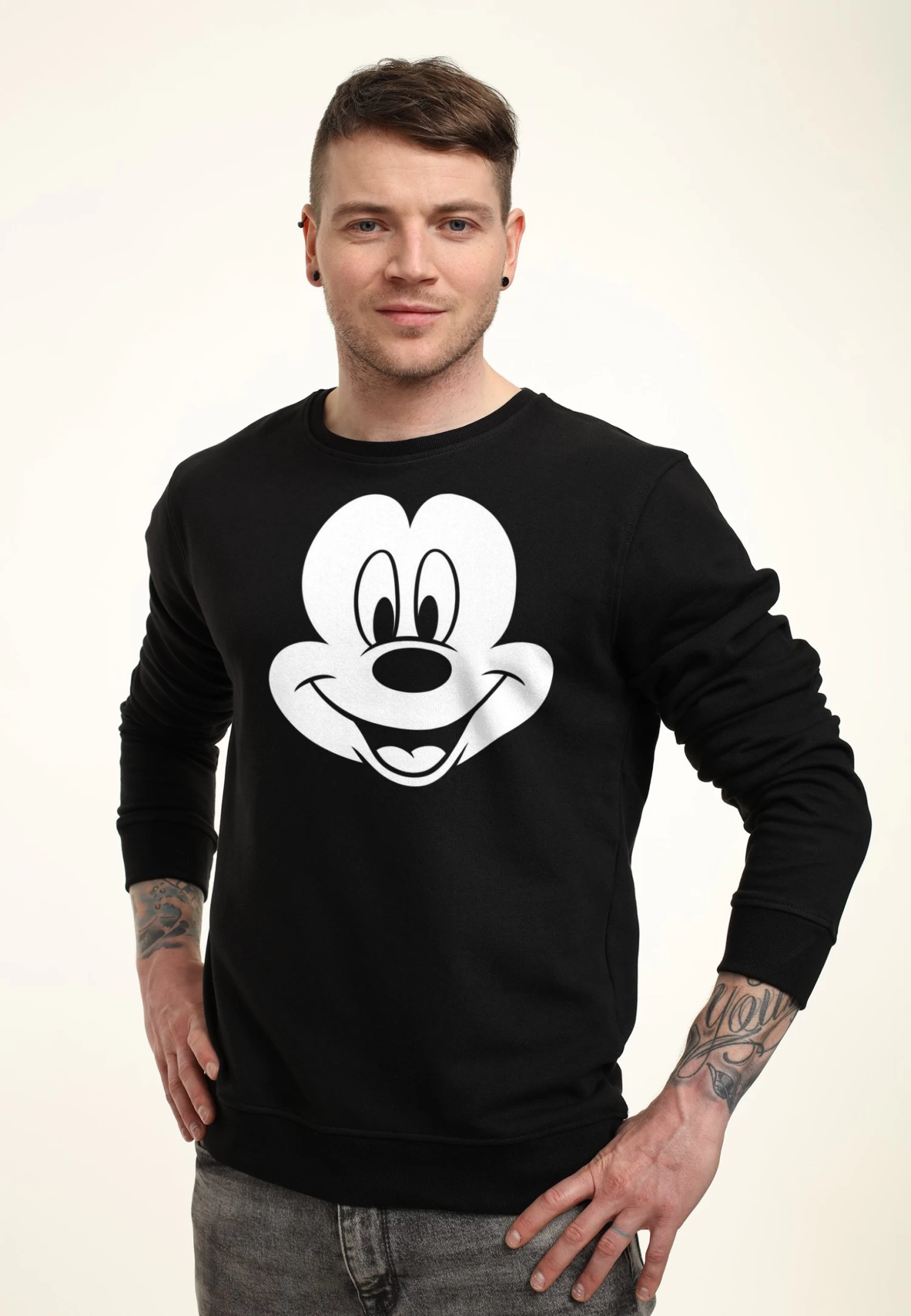 Disney Classic Mickey Big Face- Sweater - Black 5 Disney Classic Mickey Big Face- Sweater - Black - Afbeelding 3