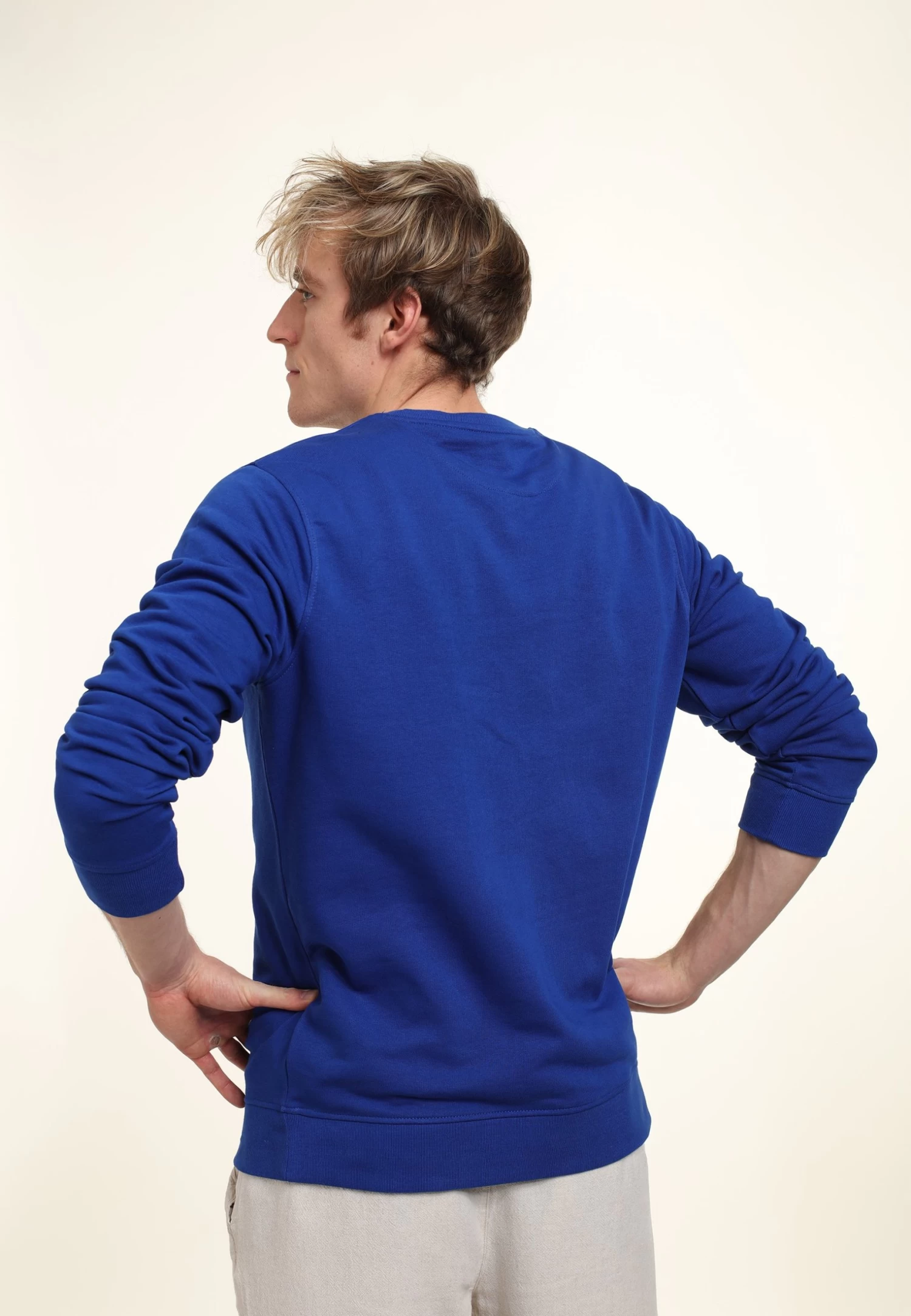 Disney Classic Mickey 90S Mickey - Sweater - Royal Blue 4 Disney Classic Mickey 90S Mickey - Sweater - Royal Blue - Afbeelding 2