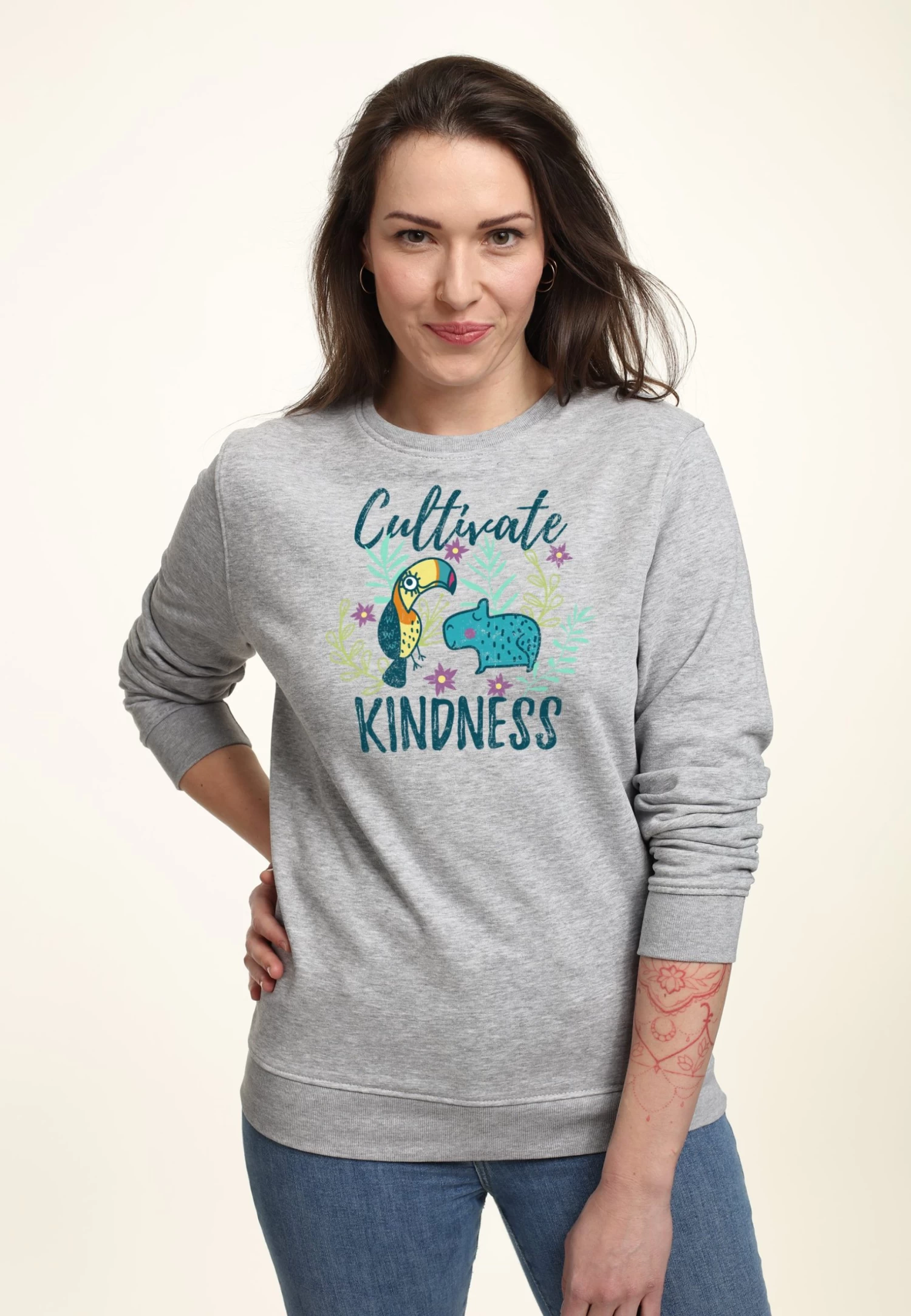 Disney Encanto Kindness - Sweater - Heather Grey 3 Disney Encanto Kindness - Sweater - Heather Grey