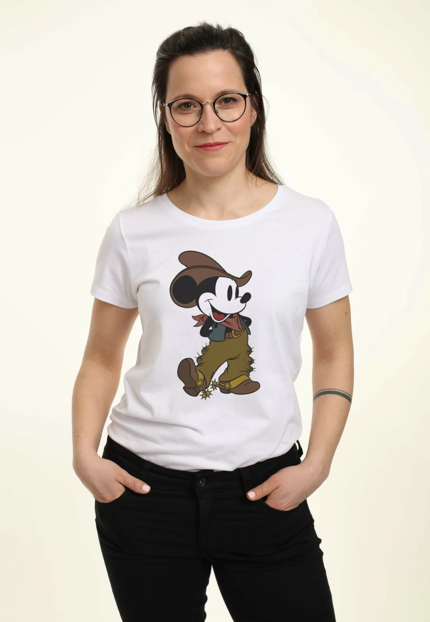 Disney Classic Mickey Mouse Cowboy - T-Shirt Print - White 3 Disney Classic Mickey Mouse Cowboy - T-Shirt Print - White