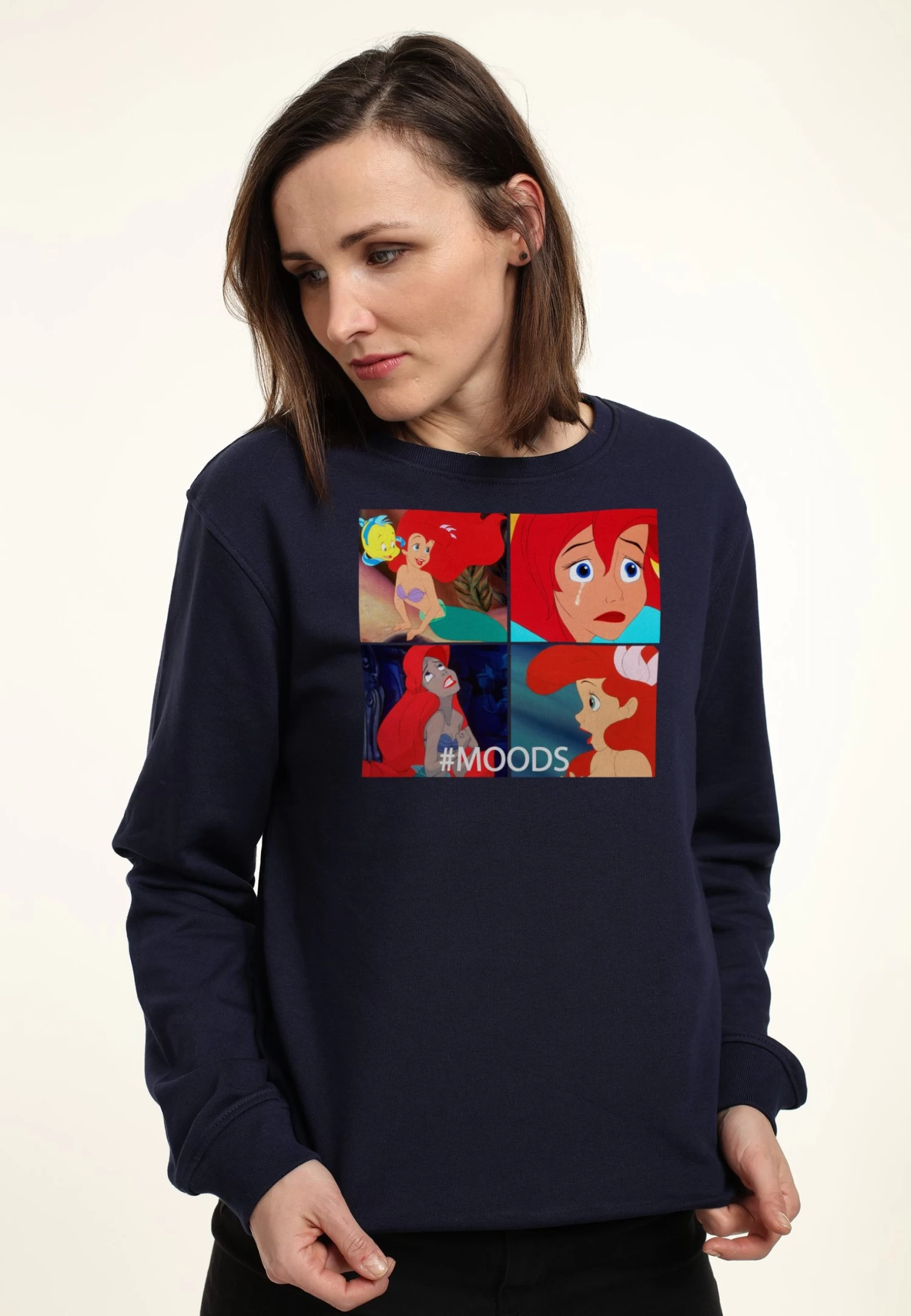 Disney The Little Mermaid Ariel Moods - Sweater - Navy Blue 5 Disney The Little Mermaid Ariel Moods - Sweater - Navy Blue - Afbeelding 3