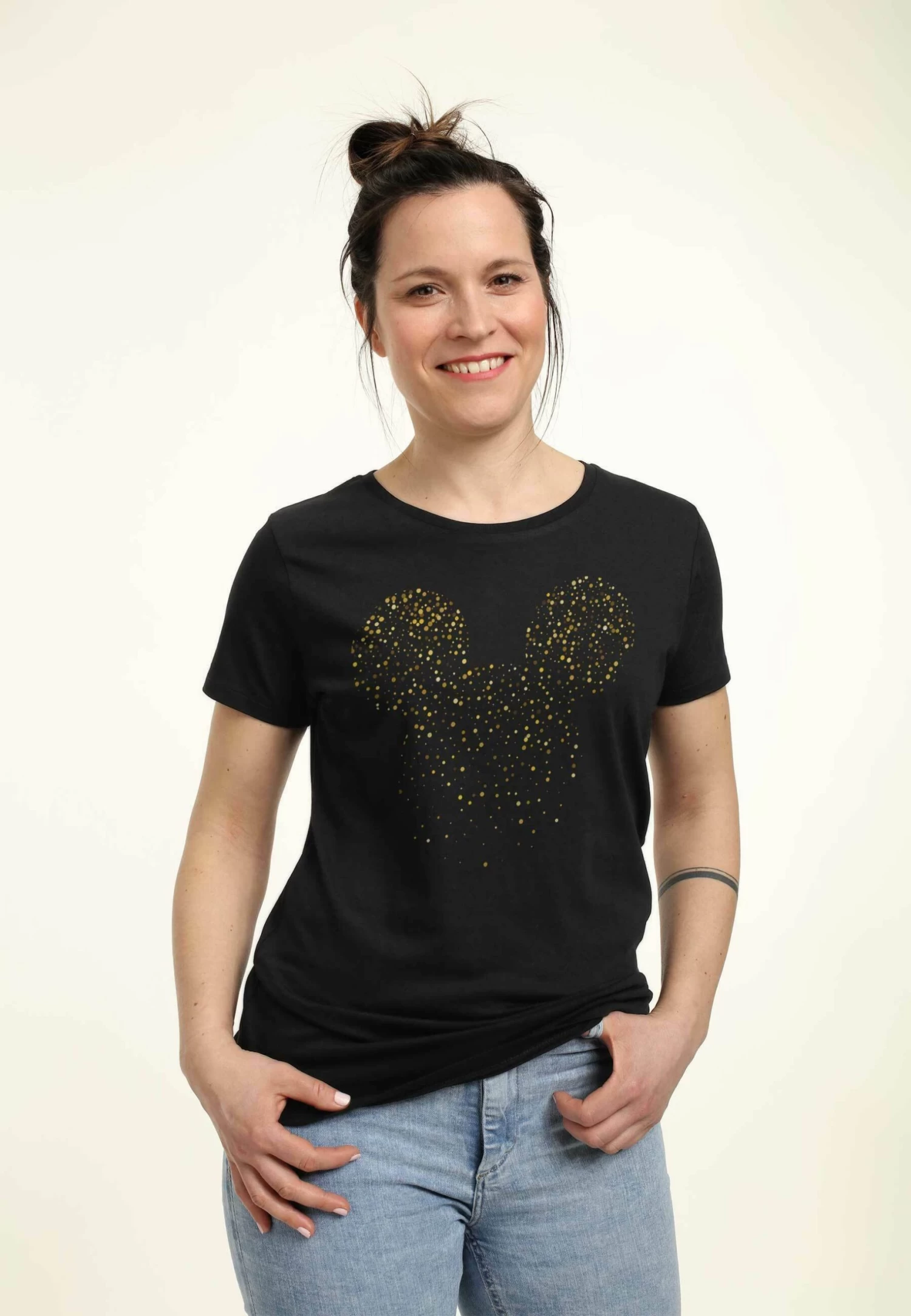Disney Mickey Classic Mickey Confetti Fill - T-Shirt Print - Black 5 Disney Mickey Classic Mickey Confetti Fill - T-Shirt Print - Black - Afbeelding 3