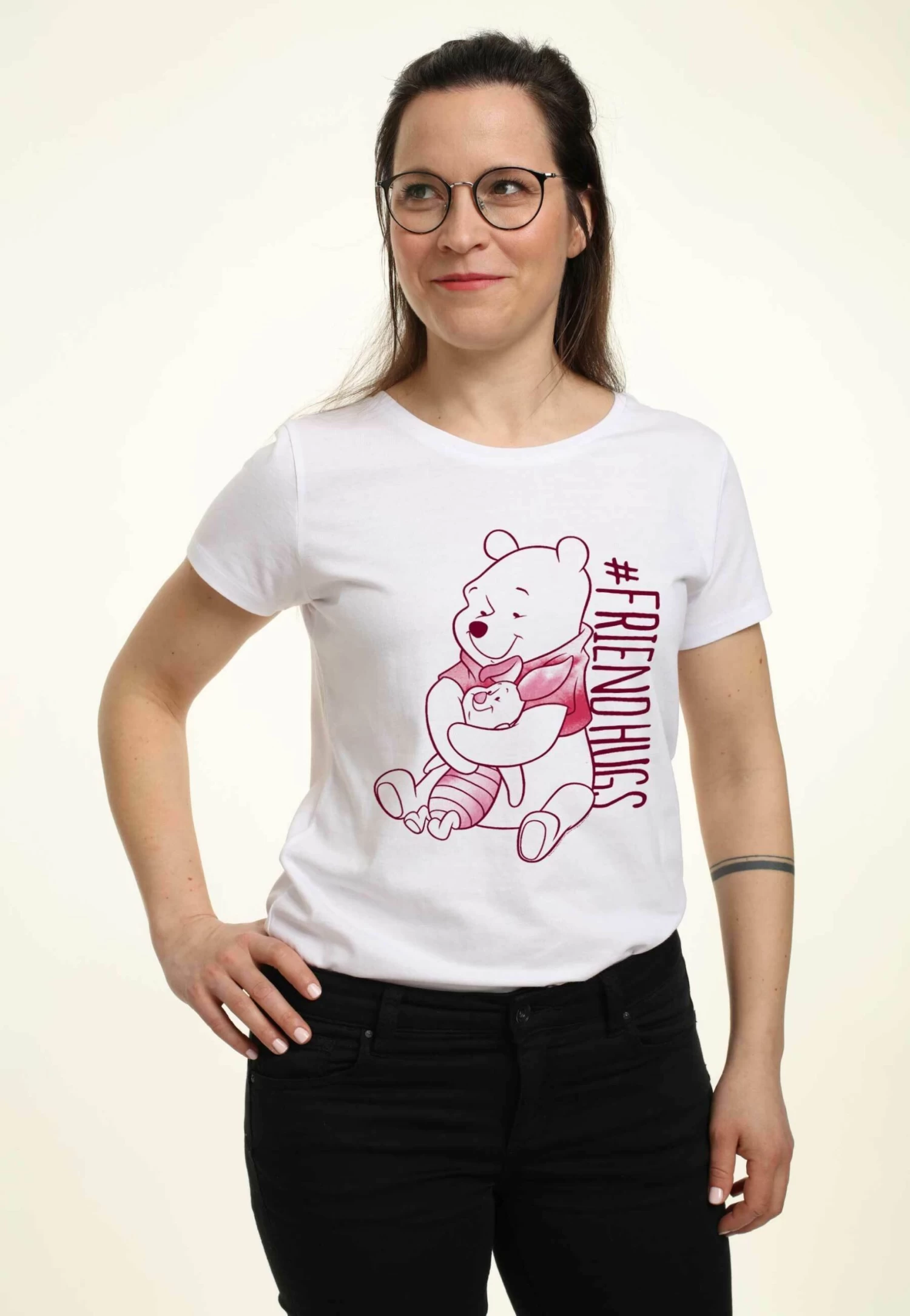 Disney Winnie The Pooh Piglet Hugs - T-Shirt Print - White 5 Disney Winnie The Pooh Piglet Hugs - T-Shirt Print - White - Afbeelding 3