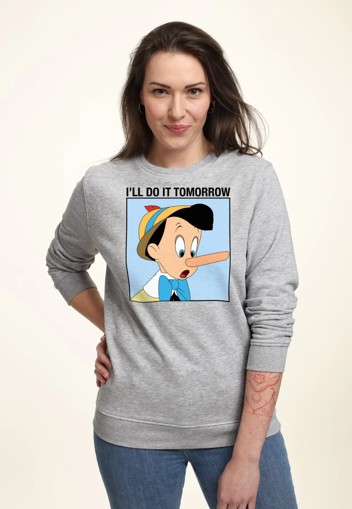 Disney Pinocchio Do It Tomorrow - Sweater - Heather Grey 3 Disney Pinocchio Do It Tomorrow - Sweater - Heather Grey
