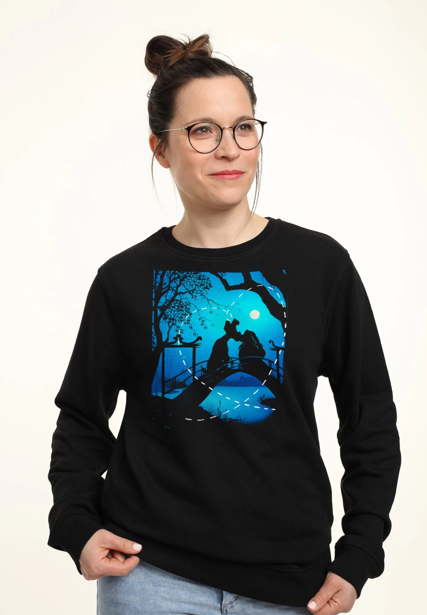 Disney Lady And The Tramp Silhouette Love - Sweater - Black 5 Disney Lady And The Tramp Silhouette Love - Sweater - Black - Afbeelding 3