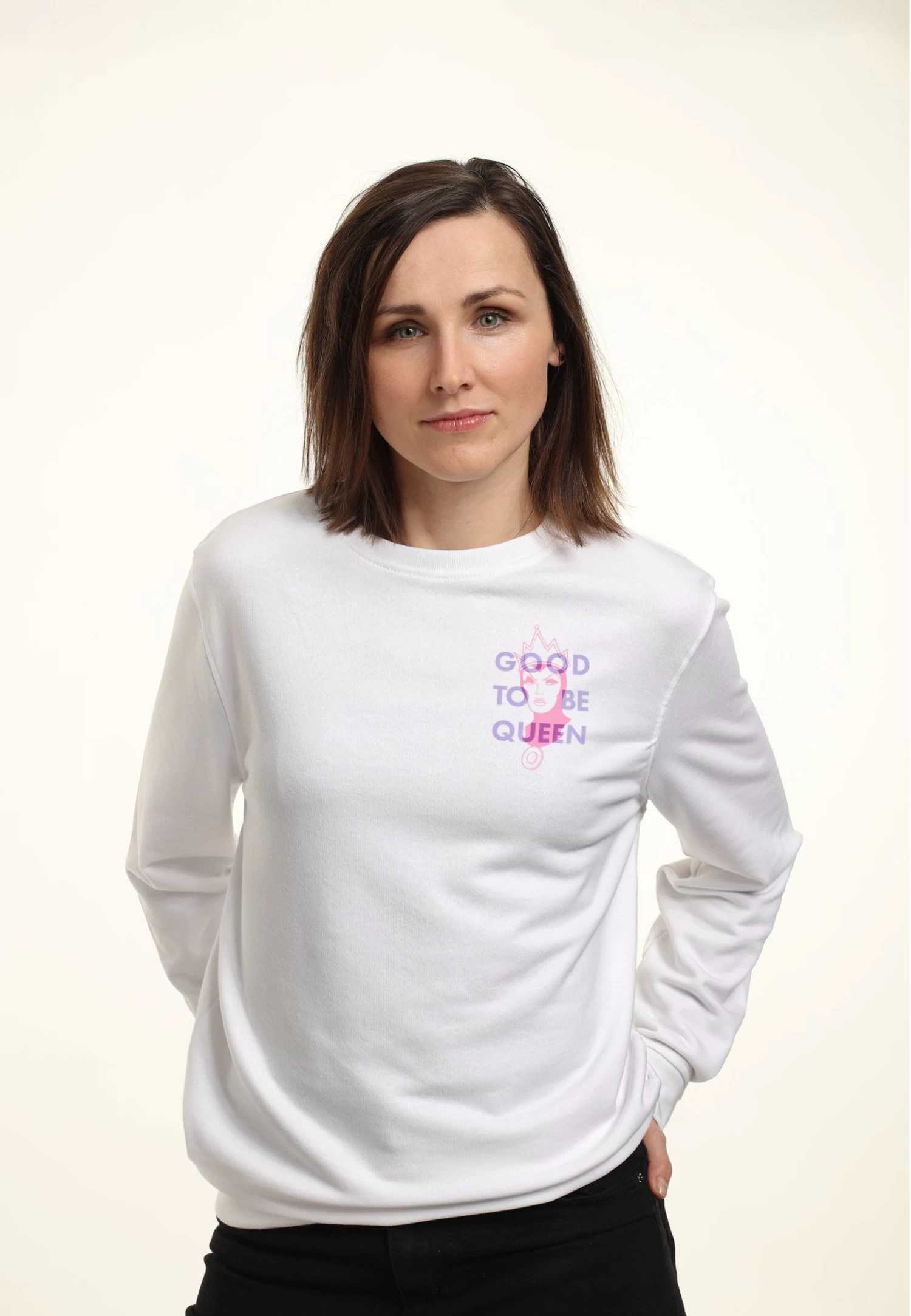 Disney Villains Queen Stack - Sweater - White 3 Disney Villains Queen Stack - Sweater - White