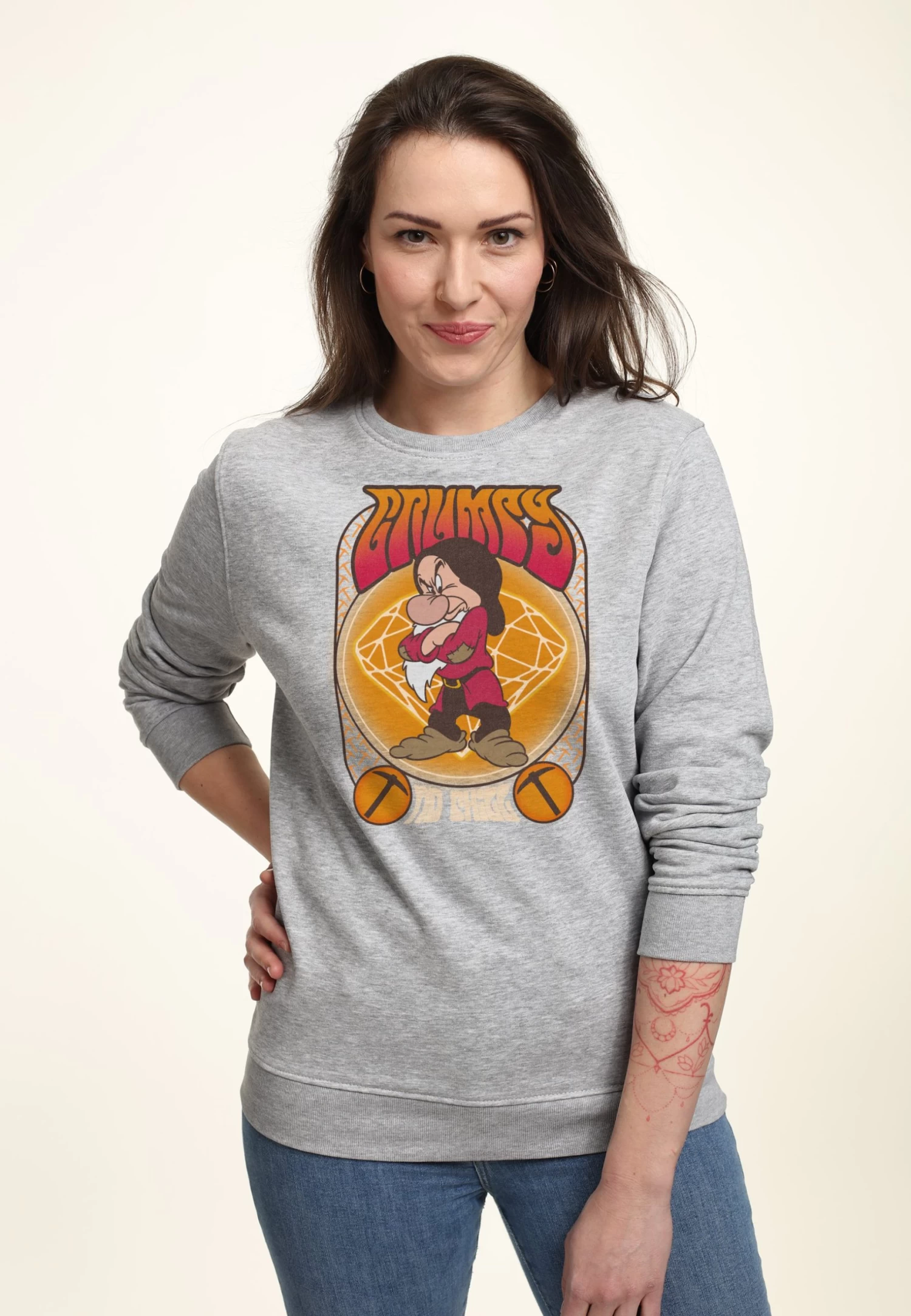 Disney Snow White And The Seven Dwarfs Grumpy Gig - Sweater - Heather Grey 3 Disney Snow White And The Seven Dwarfs Grumpy Gig - Sweater - Heather Grey